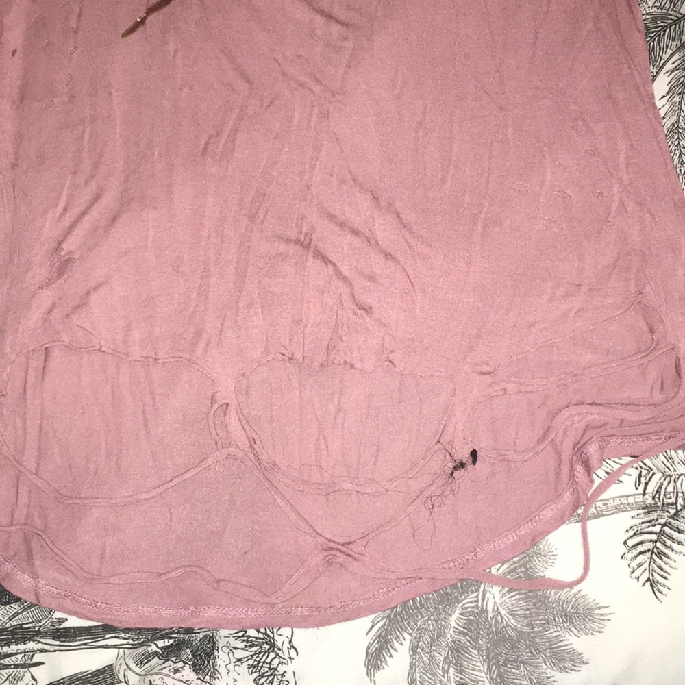 Pink shirt - Picture 3 of 3